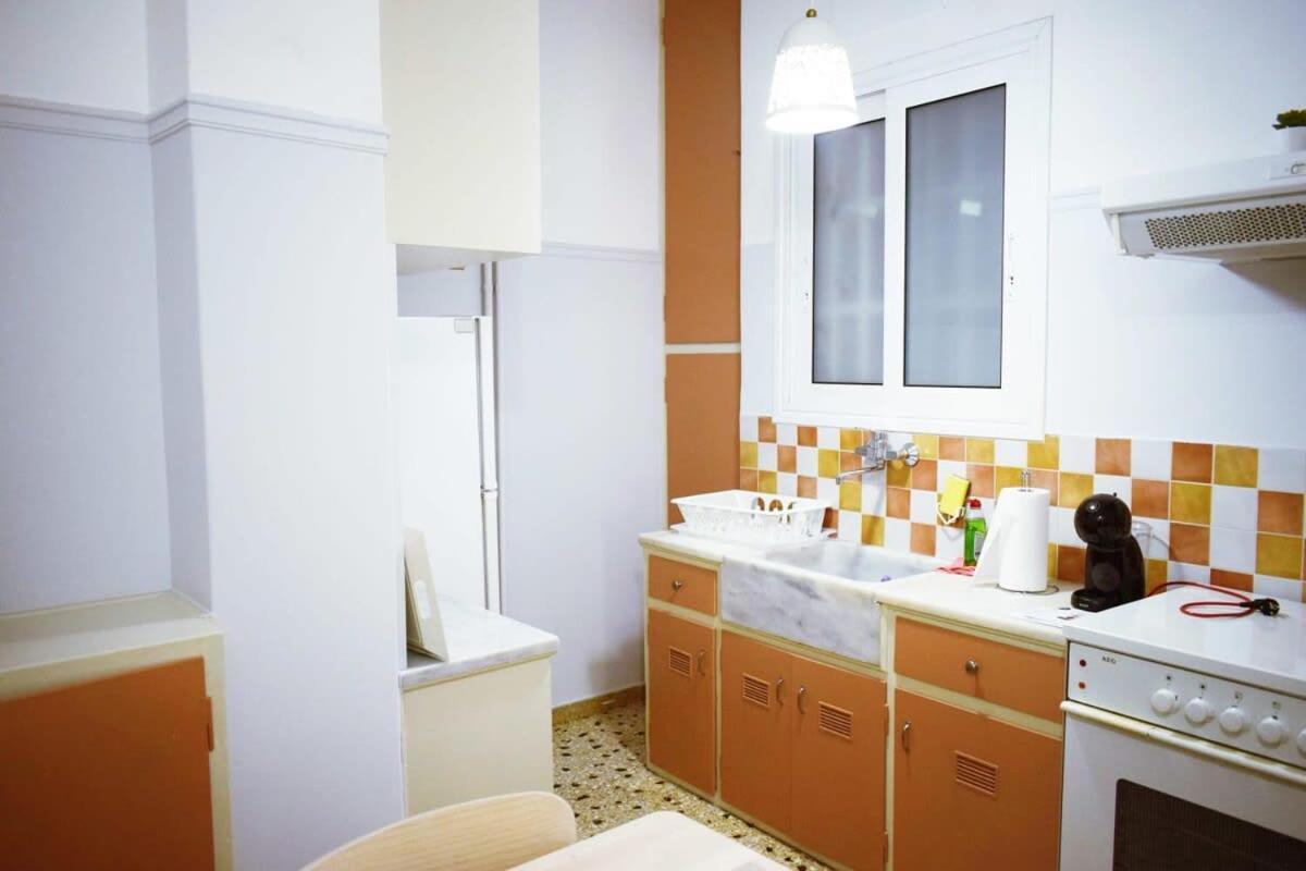 Stylish Apt In The Historic Heart Of The City Atenas Exterior foto